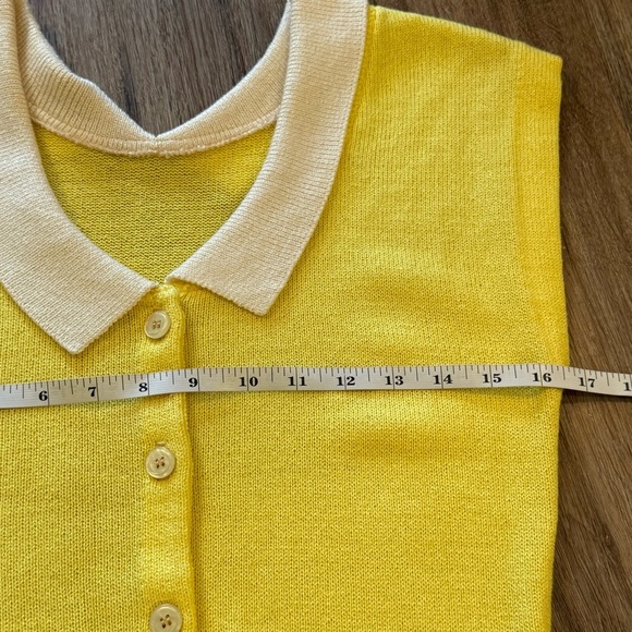 Vintage 60s Midi Knit Dress Women’s Small Yellow Cream Button Up Collar Feminine - Picture 6 of 9